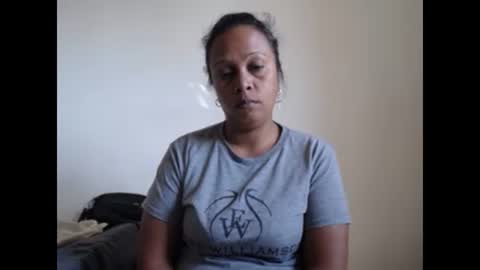 Snapshot of aslanne chatting on 05.17.26 aslanne online show from 05.17.26