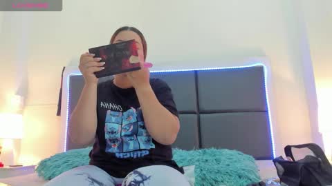 Snapshot of aslhyn_gomez chatting on 09.15.25 Aslhyn online show from 09.15.25