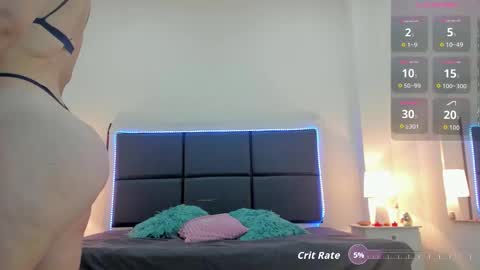 Snapshot of aslhyn_gomez chatting on 10.22.25 Aslhyn online show from 10.22.25