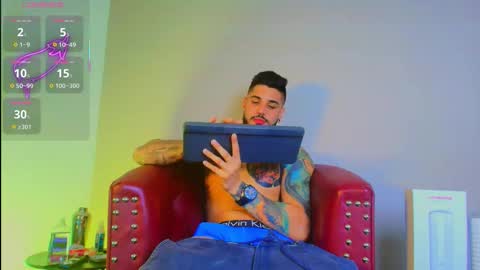 Snapshot of asmodeus_bael_ chatting on 10.13.25 asmodeus bael online show from 10.13.25