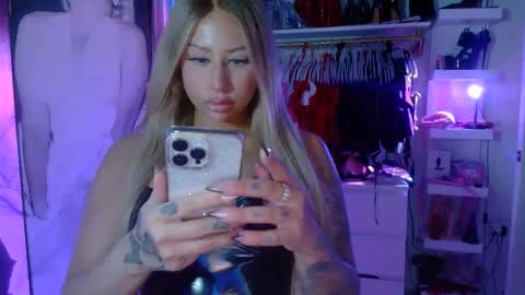 iwantaspen online show from 01.13.25