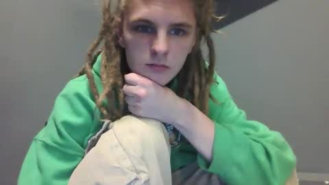 Snapshot of asphalt_surfer chatting on 10.24.25 asphalt surfer online show from 10.24.25