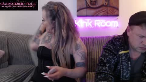 ASSleigh Abbott online show from 02.03.25