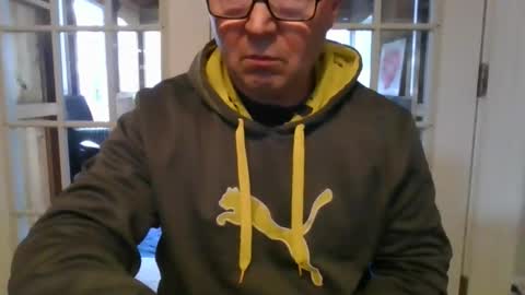 Snapshot of assman_2020 chatting on 04.19.26 assman_2020 online show from 04.19.26