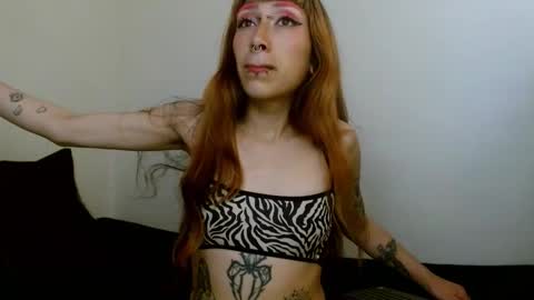 Asterothxznikki online show from 11.18.25