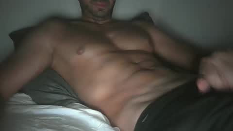 Snapshot of aston0 chatting on 11.28.25 Aston online show from 11.28.25