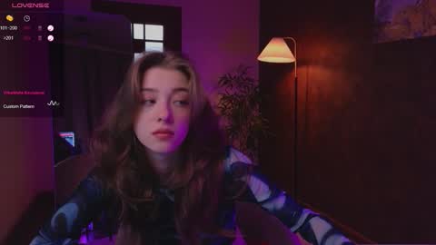 Snapshot of astramist chatting on 09.09.25 astramist online show from 09.09.25