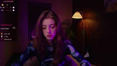 Snapshot of astramist chatting on 09.16.25 astramist online show from 09.16.25