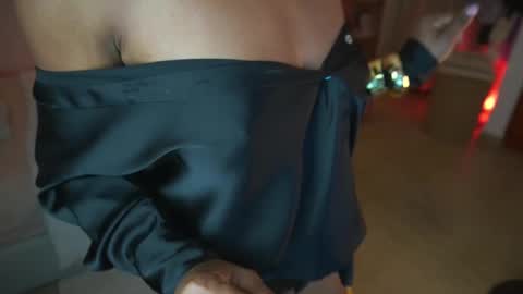 Astrea online show from 09.12.25