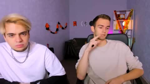 astren online show from 10.30.25