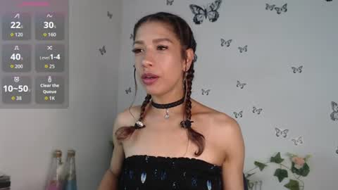 Snapshot of astrid_miller_1 chatting on 06.26.26 Astrid online show from 06.26.26