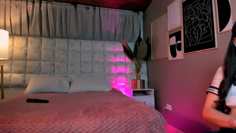 astrid_velle online show from 05.09.26