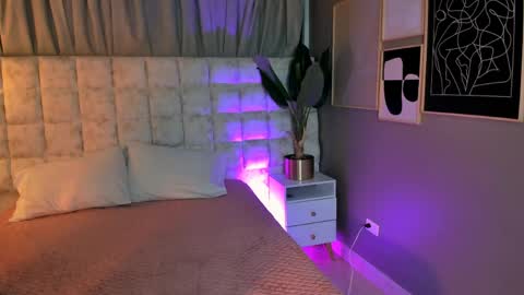 astrid_velle online show from 05.13.26