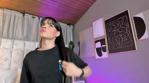 astrid_velle online show from 06.04.26