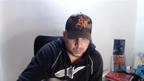 Snapshot of astton_nick chatting on 12.17.24 Nick Astton online show from 12.17.24