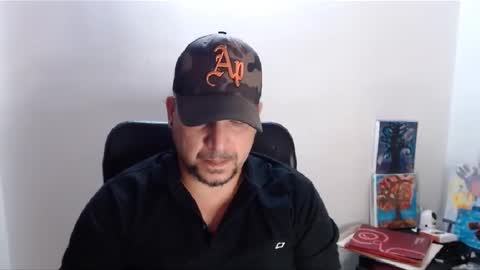 Snapshot of astton_nick chatting on 12.18.24 Nick Astton online show from 12.18.24