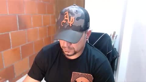 Snapshot of astton_nick chatting on 01.12.25 Nick Astton online show from 01.12.25