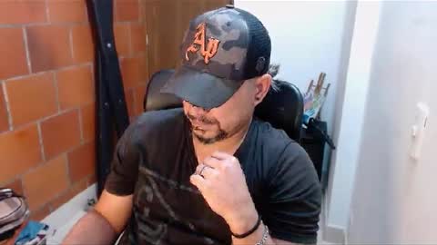 Snapshot of astton_nick chatting on 01.22.25 Nick Astton online show from 01.22.25