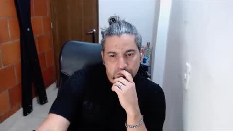 Snapshot of astton_nick chatting on 03.07.25 Nick Astton online show from 03.07.25