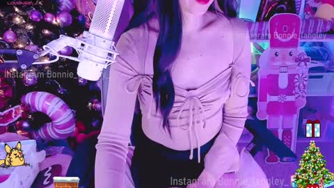 Bonnie online show from 01.01.25