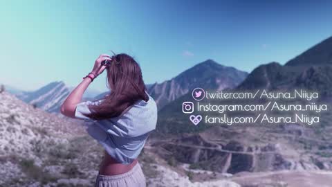 Asuna Niiya - online show from 10.29.25