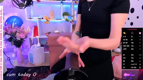 Snapshot of asya_sweet_ chatting on 05.23.26 Anastasia online show from 05.23.26