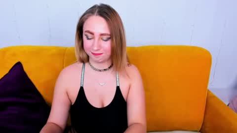 Snapshot of asyapink chatting on 02.16.25 AsyaPink online show from 02.16.25