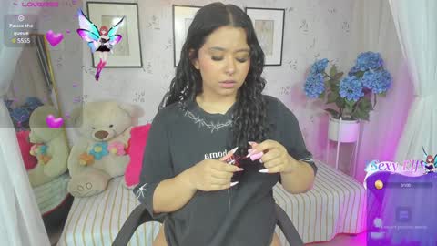 Snapshot of atena_cuteee chatting on 12.06.24 sofia online show from 12.06.24