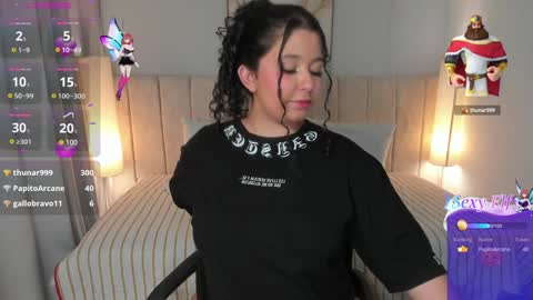 Snapshot of atena_cuteee chatting on 01.04.25 sofia online show from 01.04.25