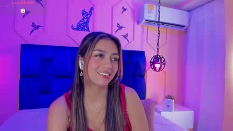 Snapshot of atenea_cute21 chatting on 02.02.25 Athenea online show from 02.02.25