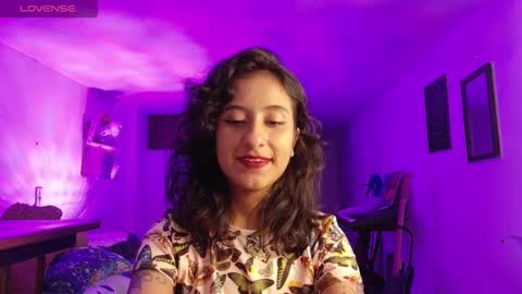 Snapshot of atenea_dragon__ chatting on 12.03.25 Atenea online show from 12.03.25