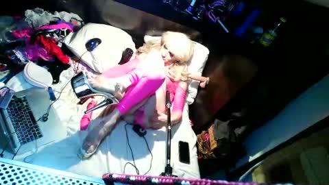 Snapshot of athenaatiya chatting on 02.10.25 Sissy Athena online show from 02.10.25