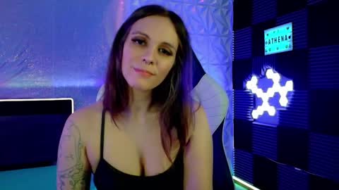 Athena Autumn online show from 02.06.25