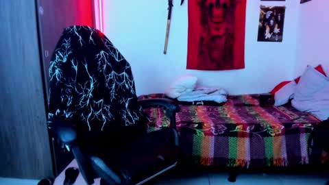 Snapshot of atheneoo_ chatting on 02.08.25 athenauwu online show from 02.08.25