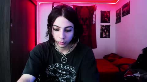 Snapshot of atheneoo_ chatting on 09.20.25 athenauwu online show from 09.20.25