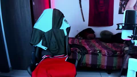 Snapshot of atheneoo_ chatting on 11.30.25 athenauwu online show from 11.30.25