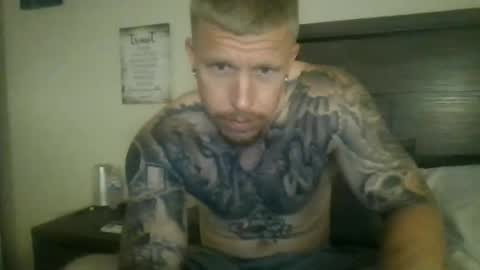 AthleticWhiteboy777 online show from 05.29.26