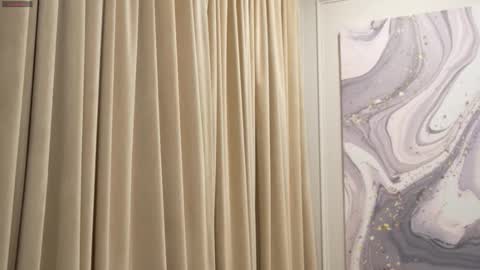 Snapshot of atlantis_is_calling_sos chatting on 09.24.25 Tony online show from 09.24.25