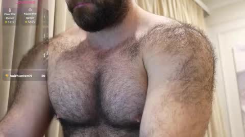 Snapshot of atlantis_is_calling_sos chatting on 11.20.25 Tony online show from 11.20.25