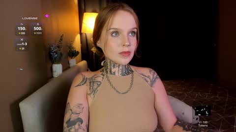 Snapshot of atomic_ketchup chatting on 01.05.25 online every day between 10am-23pm online show from 01.05.25