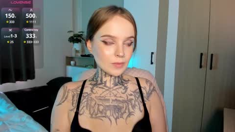 Snapshot of atomic_ketchup chatting on 02.12.25 online every day between 10am-23pm online show from 02.12.25