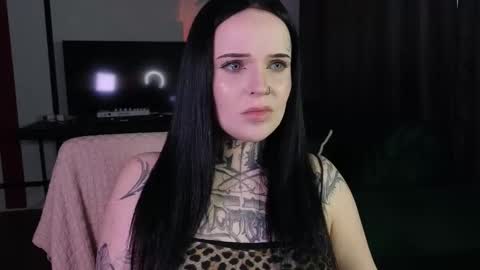 Snapshot of atomic_ketchup chatting on 12.03.25 online every day between 10am-23pm online show from 12.03.25