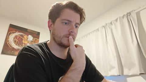 Snapshot of atomicoliver chatting on 12.02.24 atomicoliver online show from 12.02.24