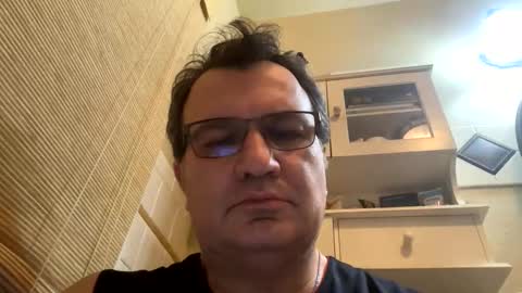 Snapshot of atozzzz chatting on 11.23.25 atozzzz online show from 11.23.25