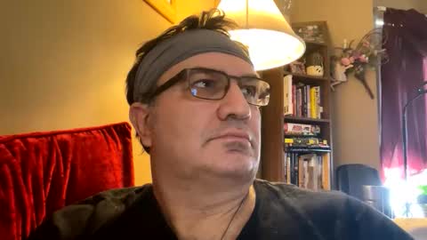 Snapshot of atozzzz chatting on 02.18.26 atozzzz online show from 02.18.26