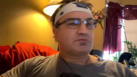 Snapshot of atozzzz chatting on 02.28.26 atozzzz online show from 02.28.26