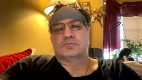 Snapshot of atozzzz chatting on 03.22.26 atozzzz online show from 03.22.26