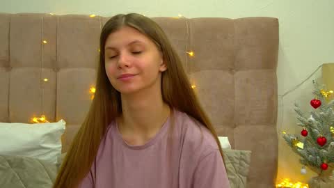 Audrey online show from 12.21.24