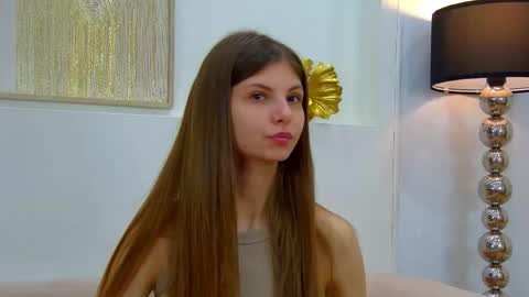 Audrey online show from 12.05.25