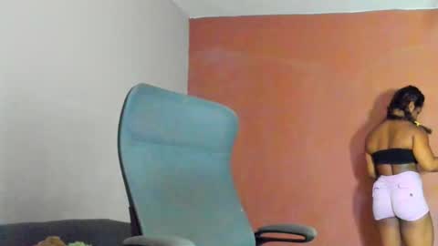 Snapshot of audry_montero1 chatting on 09.25.25 Audry online show from 09.25.25